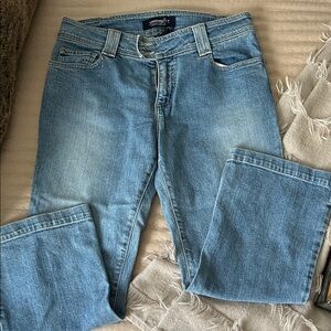 LONDONJEAN Women's Light Blue Straight Leg Jeans